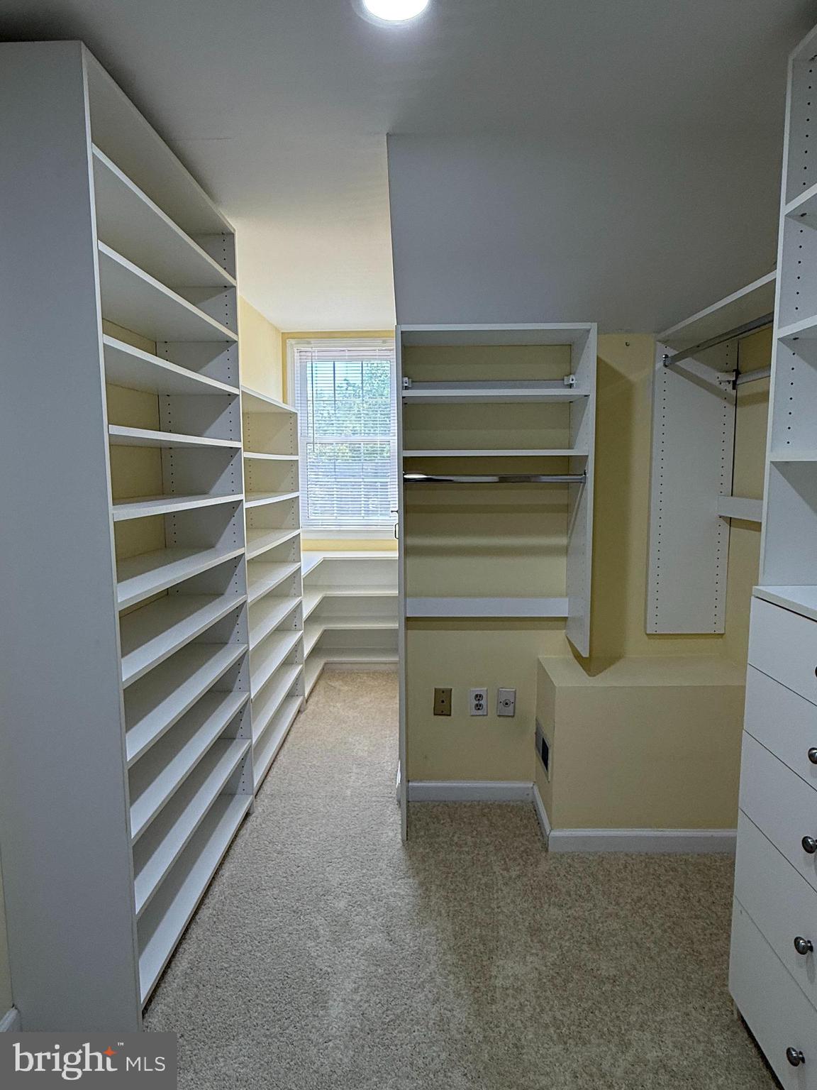 ASPENWOOD - Residential