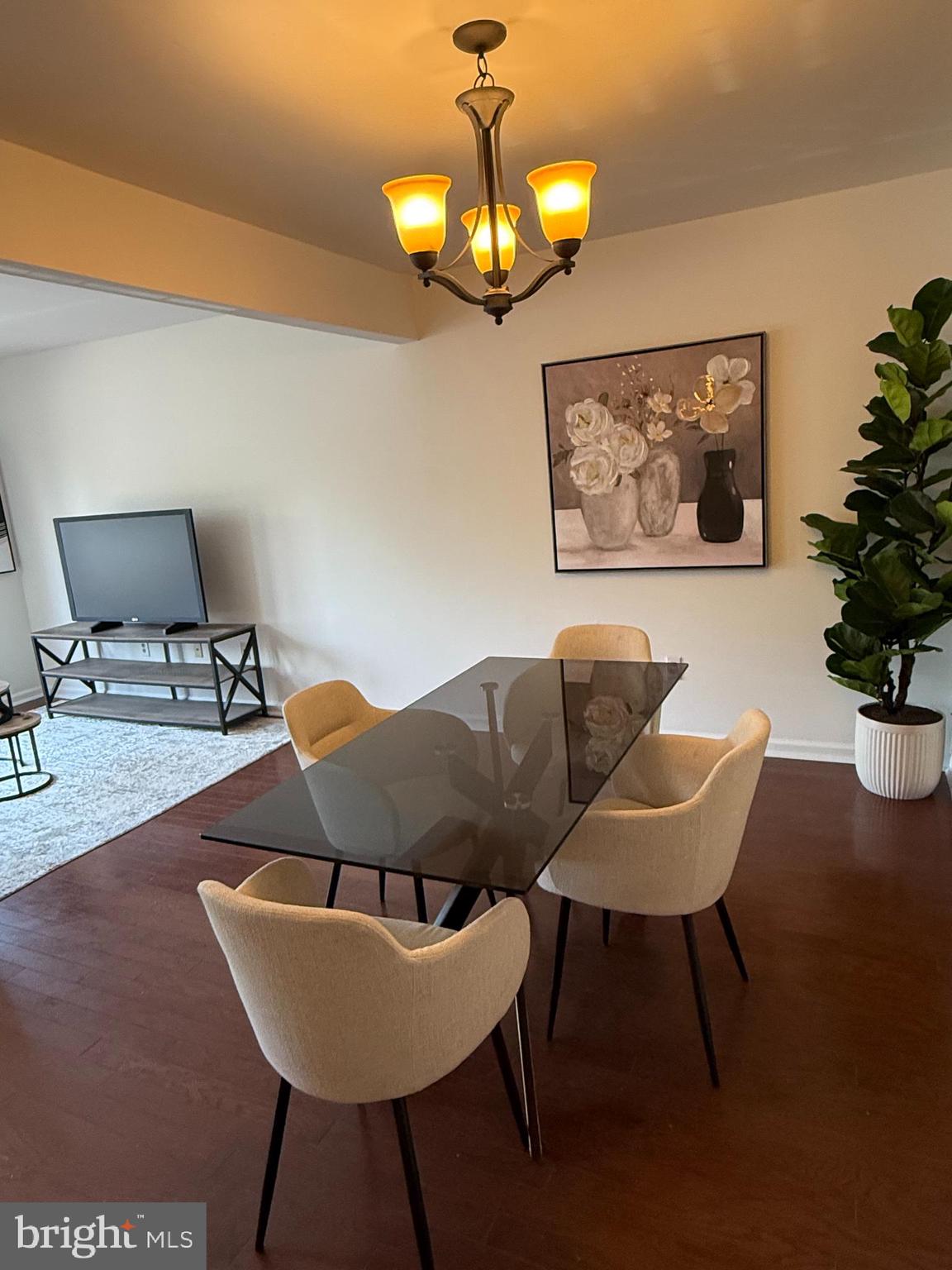 ASPENWOOD - Residential