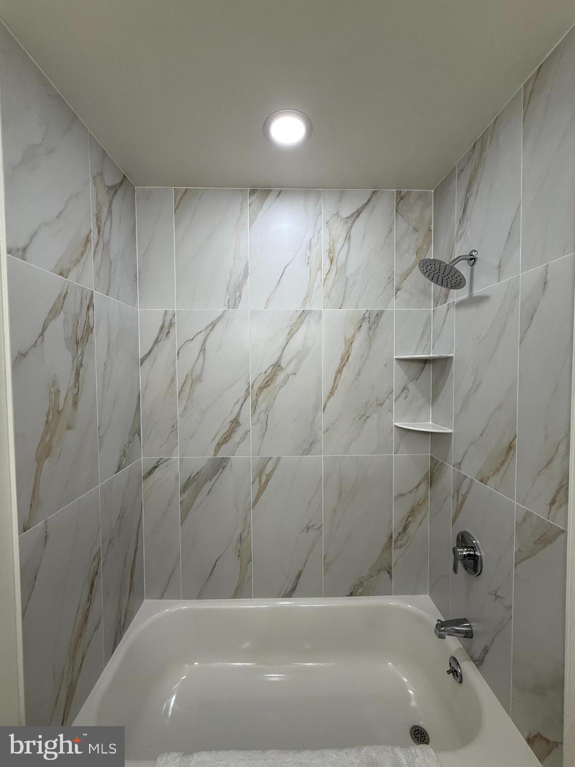 ASPENWOOD - Residential