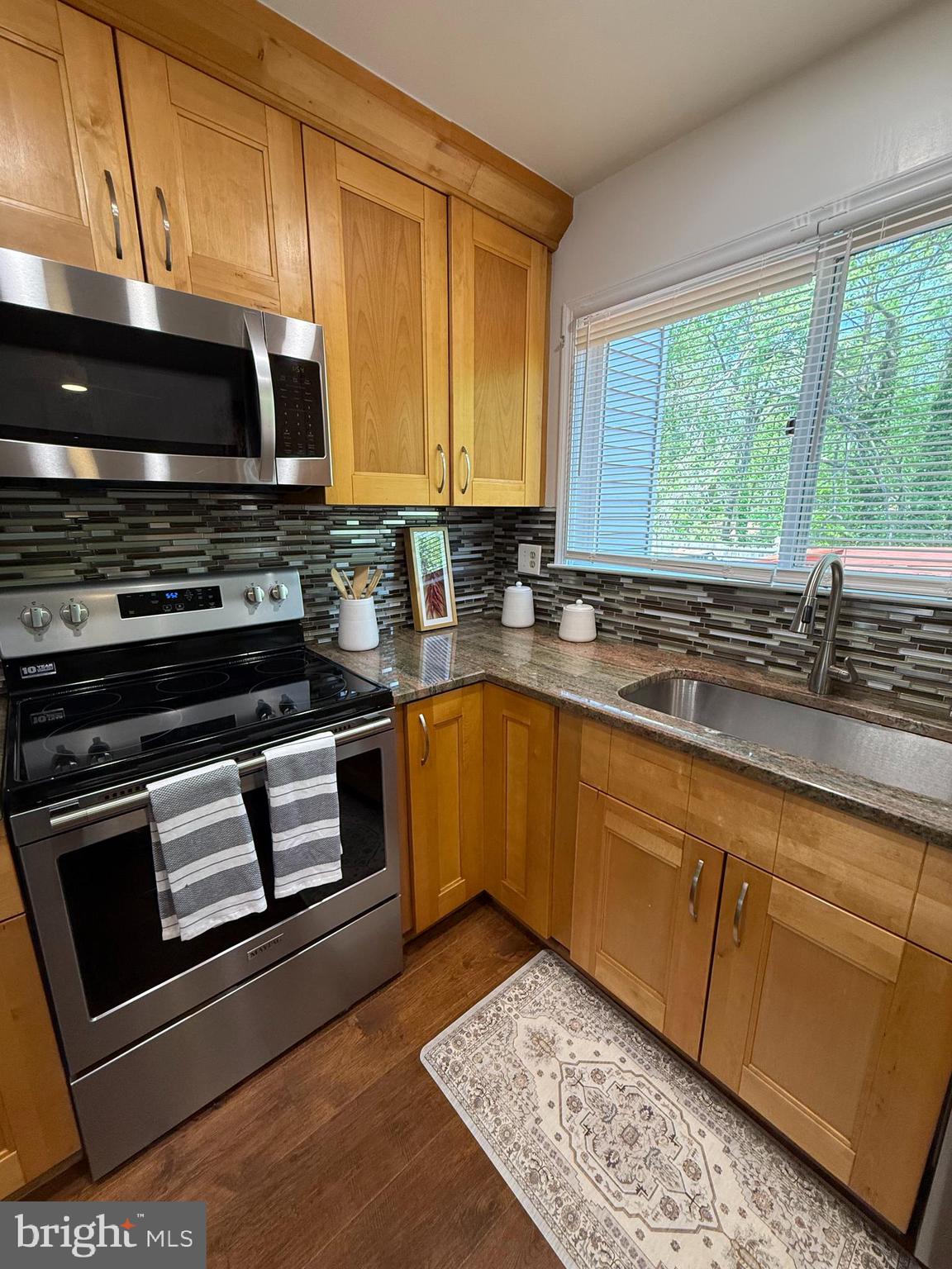 ASPENWOOD - Residential