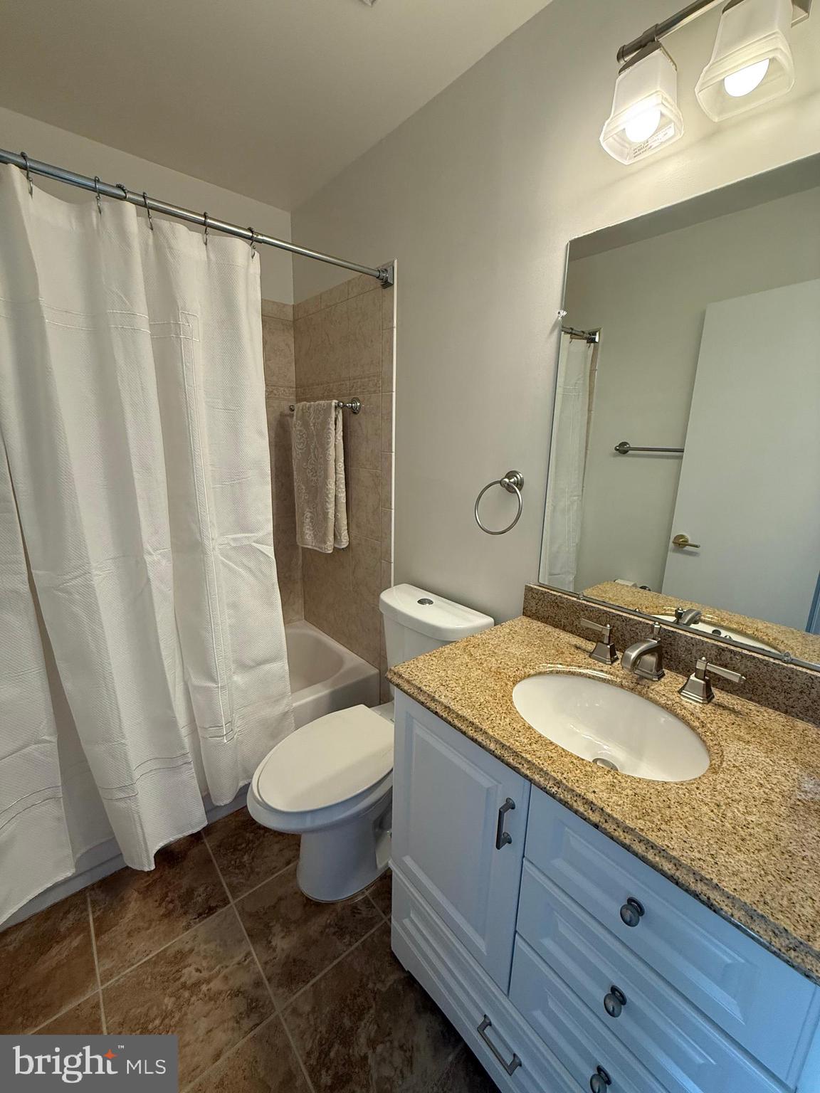 ASPENWOOD - Residential