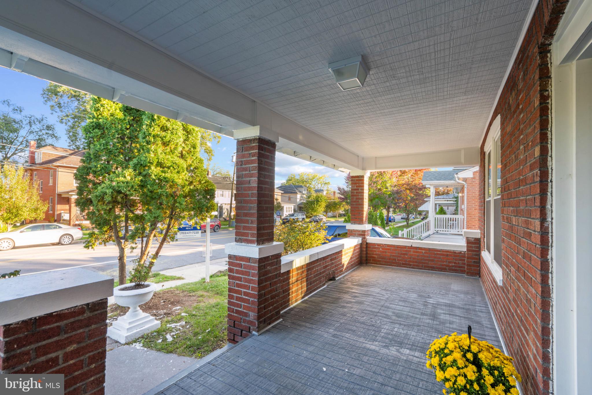 SHAWNEE HEIGHTS - Residential Lease