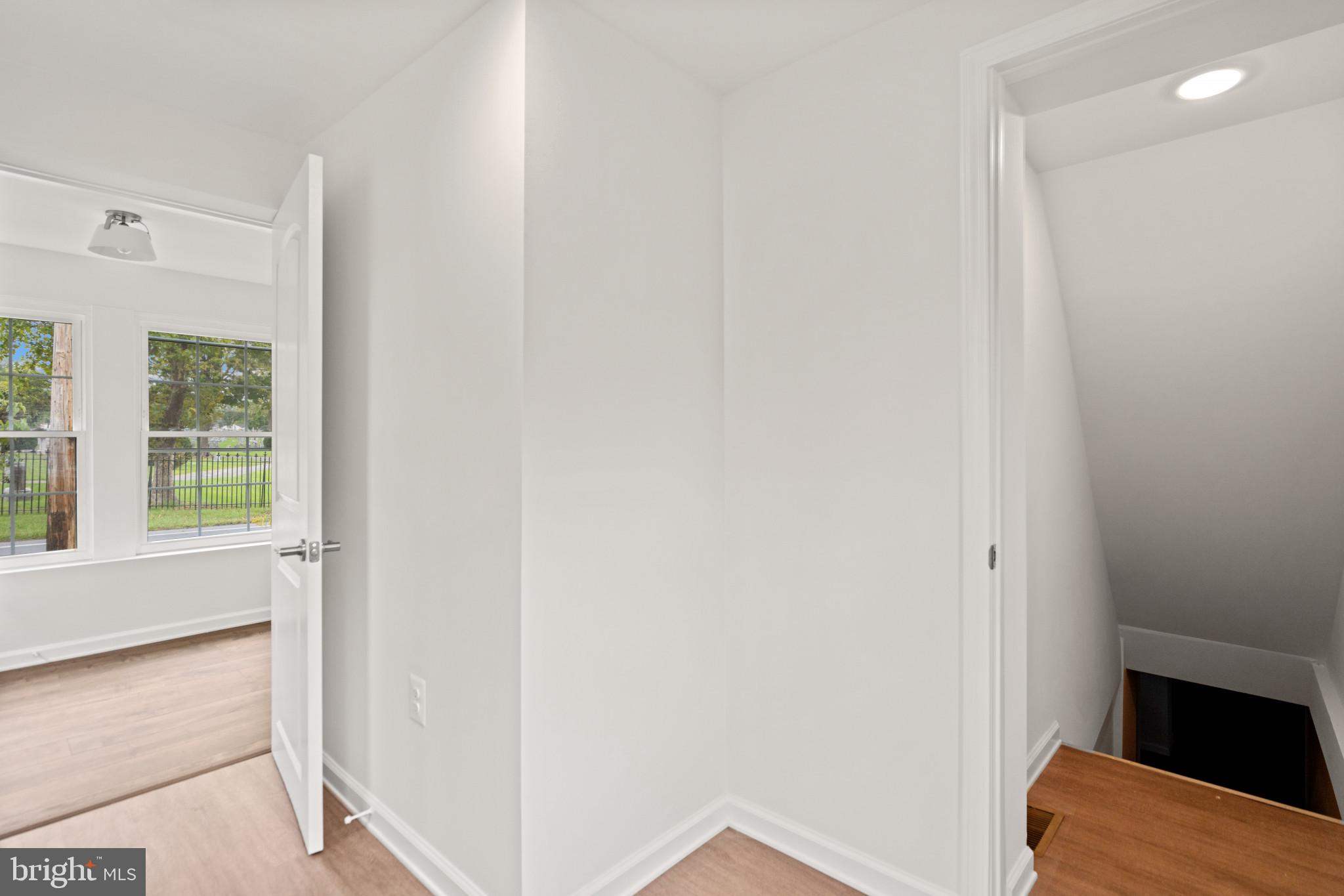 SHAWNEE HEIGHTS - Residential Lease