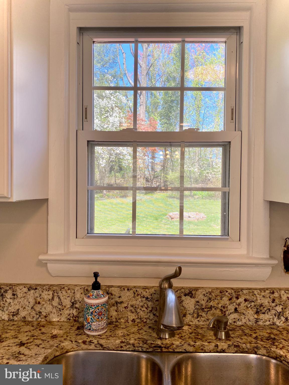 WILLIAMSBURG VILLAGE - Residential