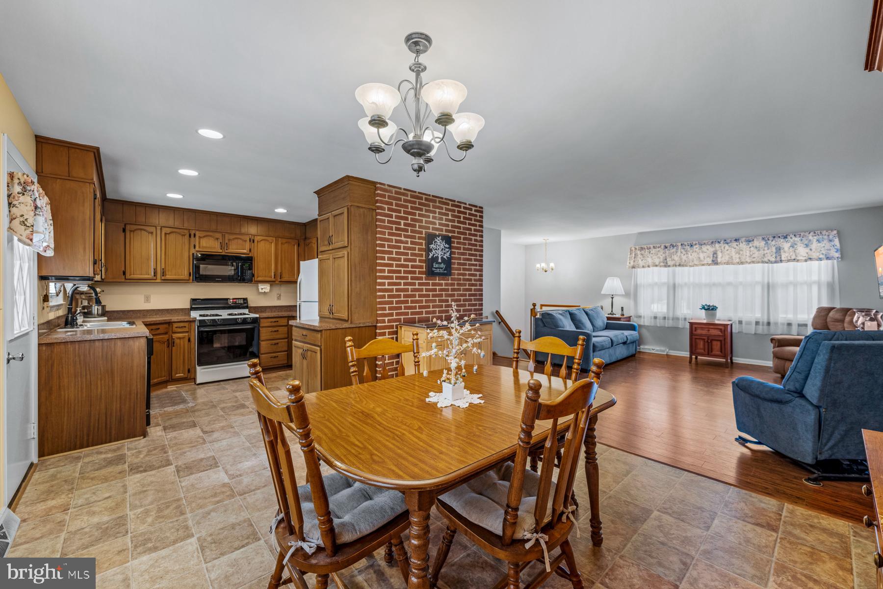 GLENVUE - Residential