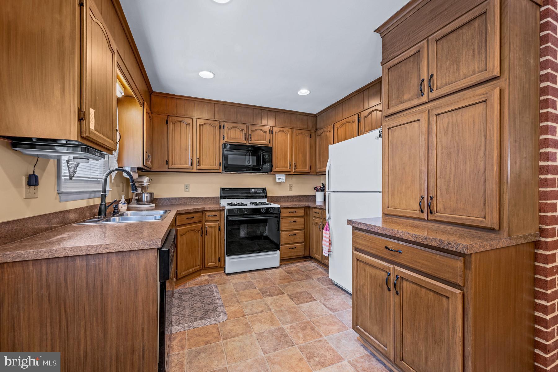 GLENVUE - Residential