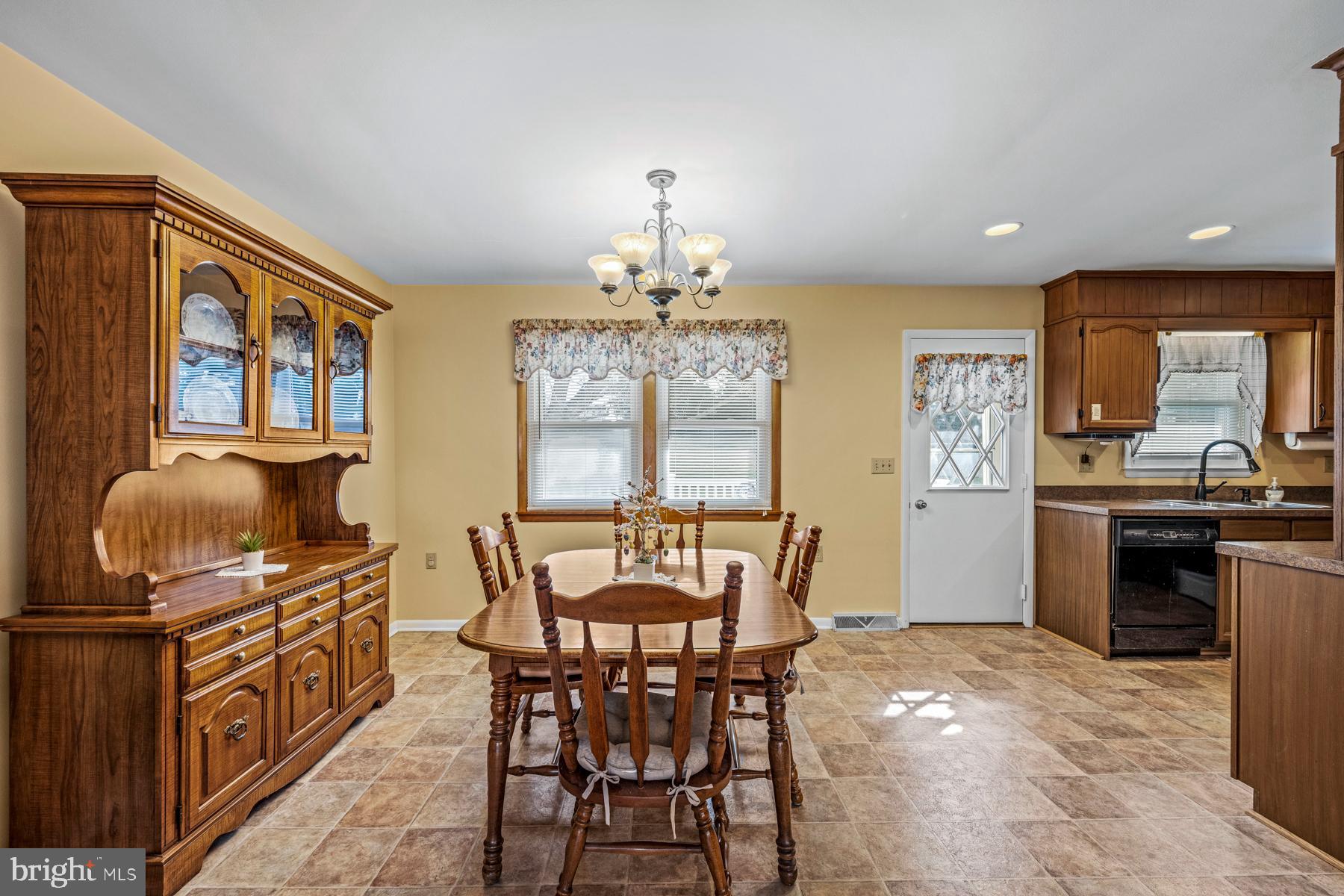 GLENVUE - Residential