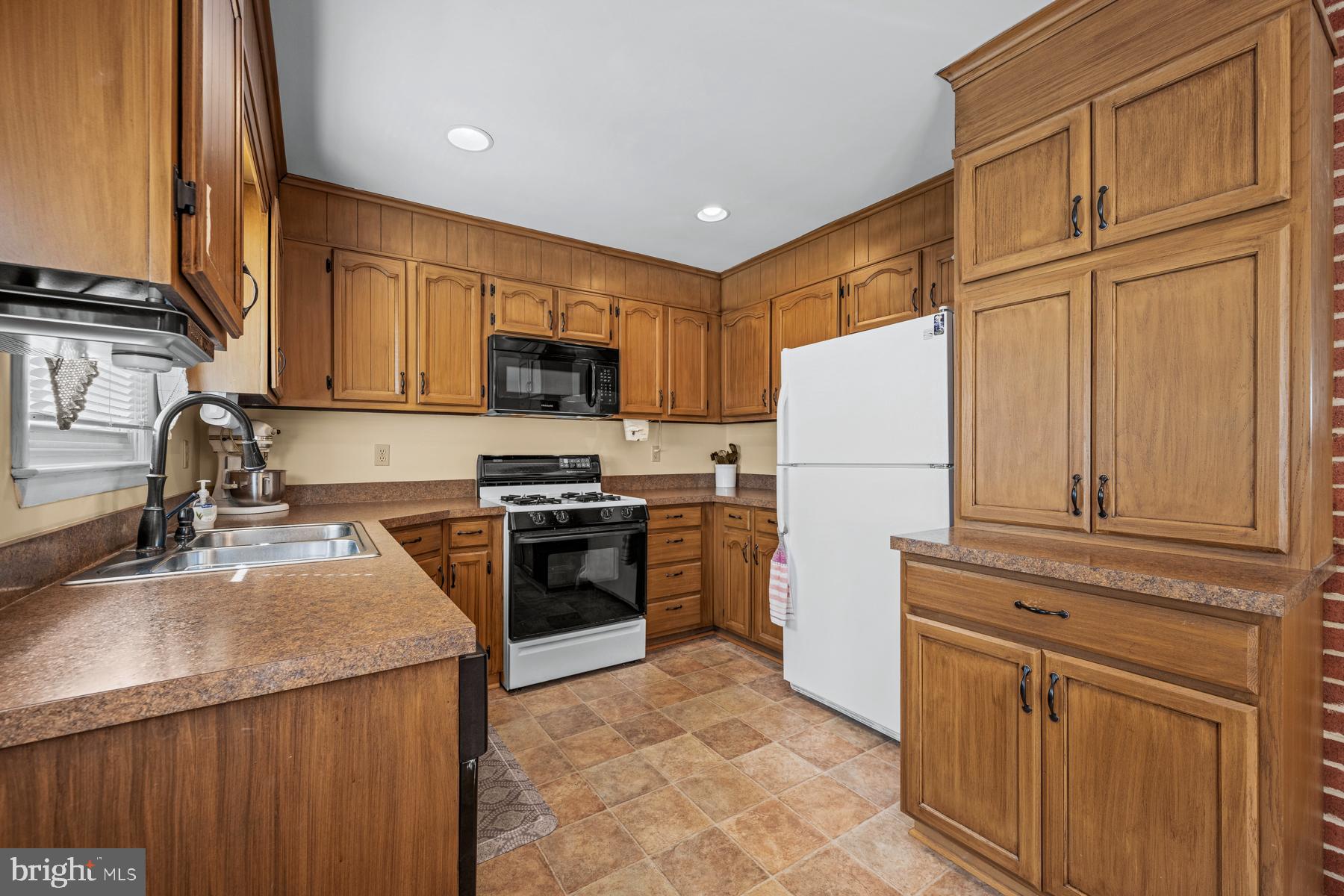 GLENVUE - Residential