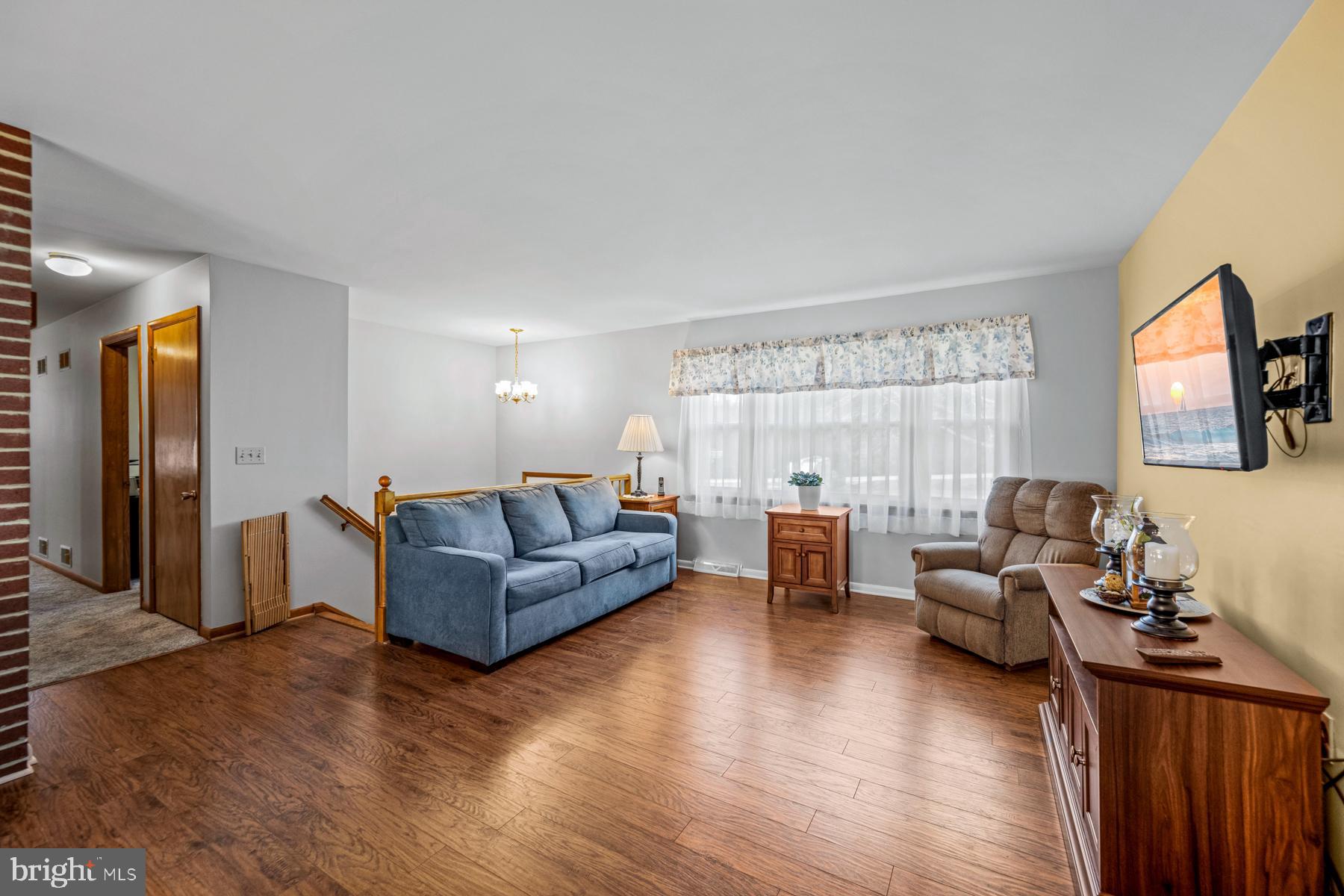 GLENVUE - Residential