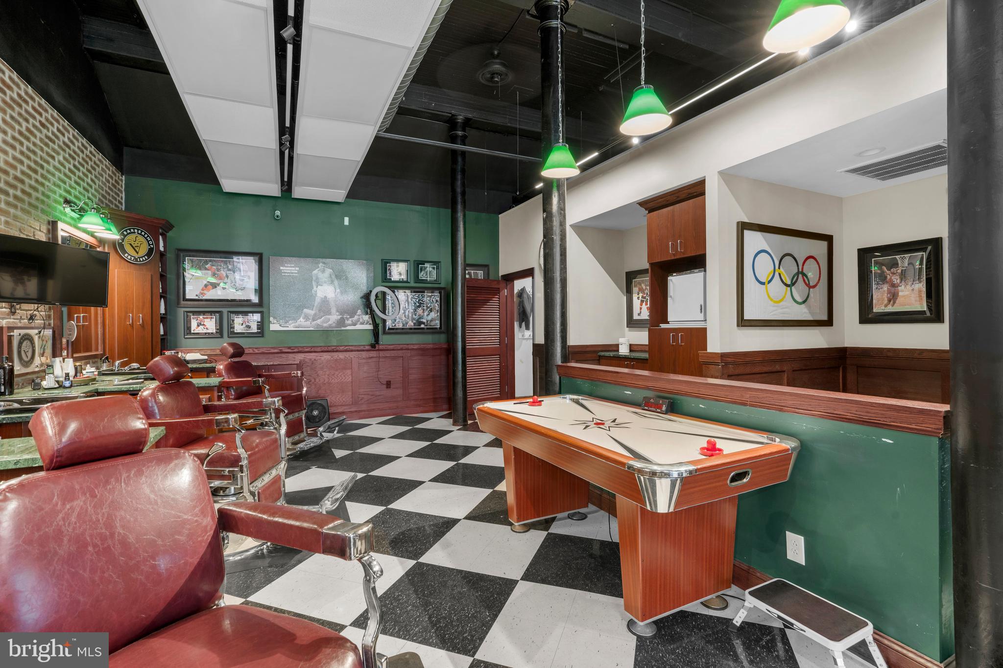 OLD CITY - Commercial Lease