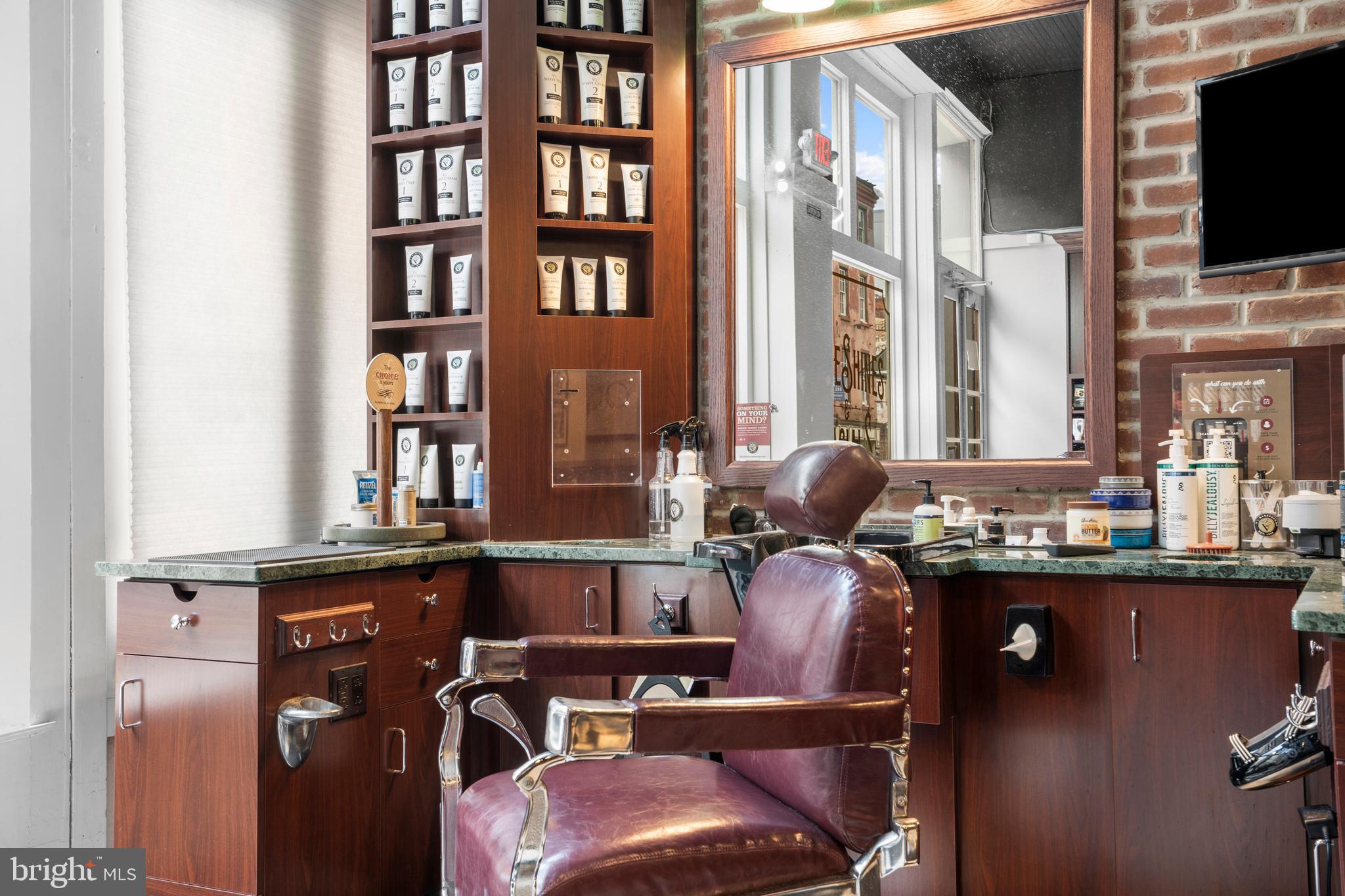 OLD CITY - Commercial Lease