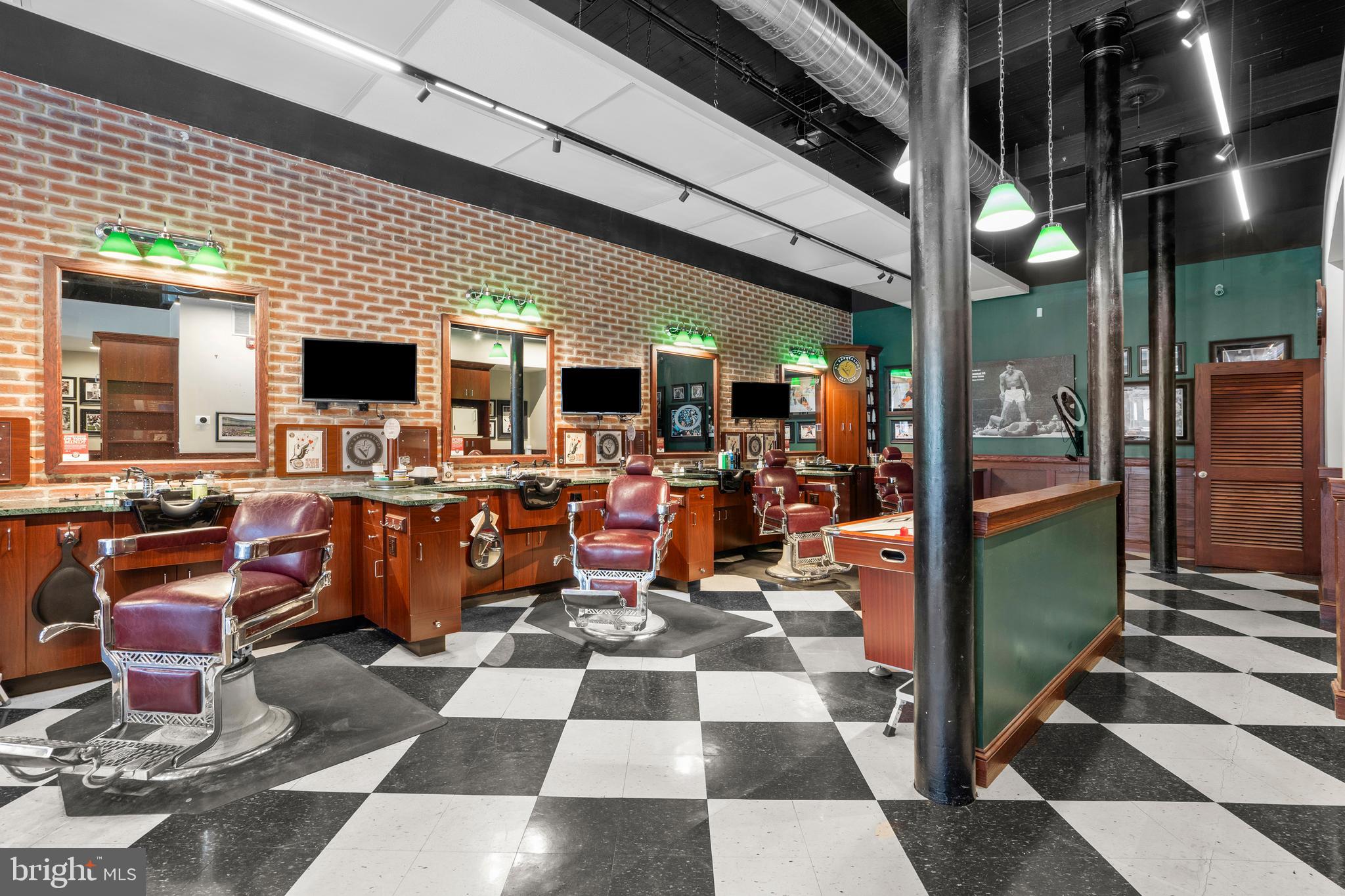 OLD CITY - Commercial Lease