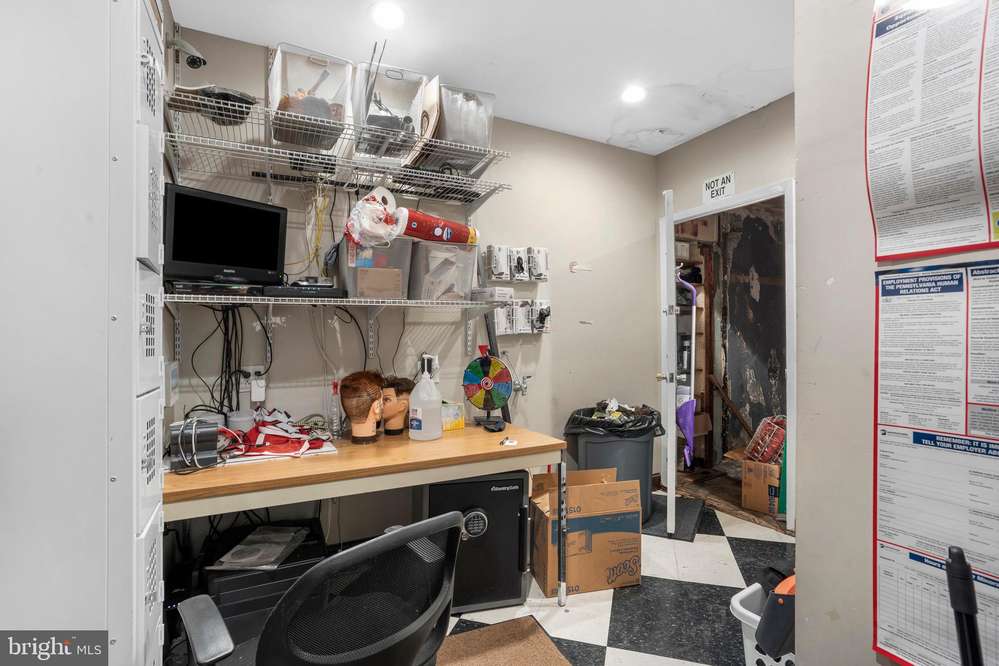 OLD CITY - Commercial Lease