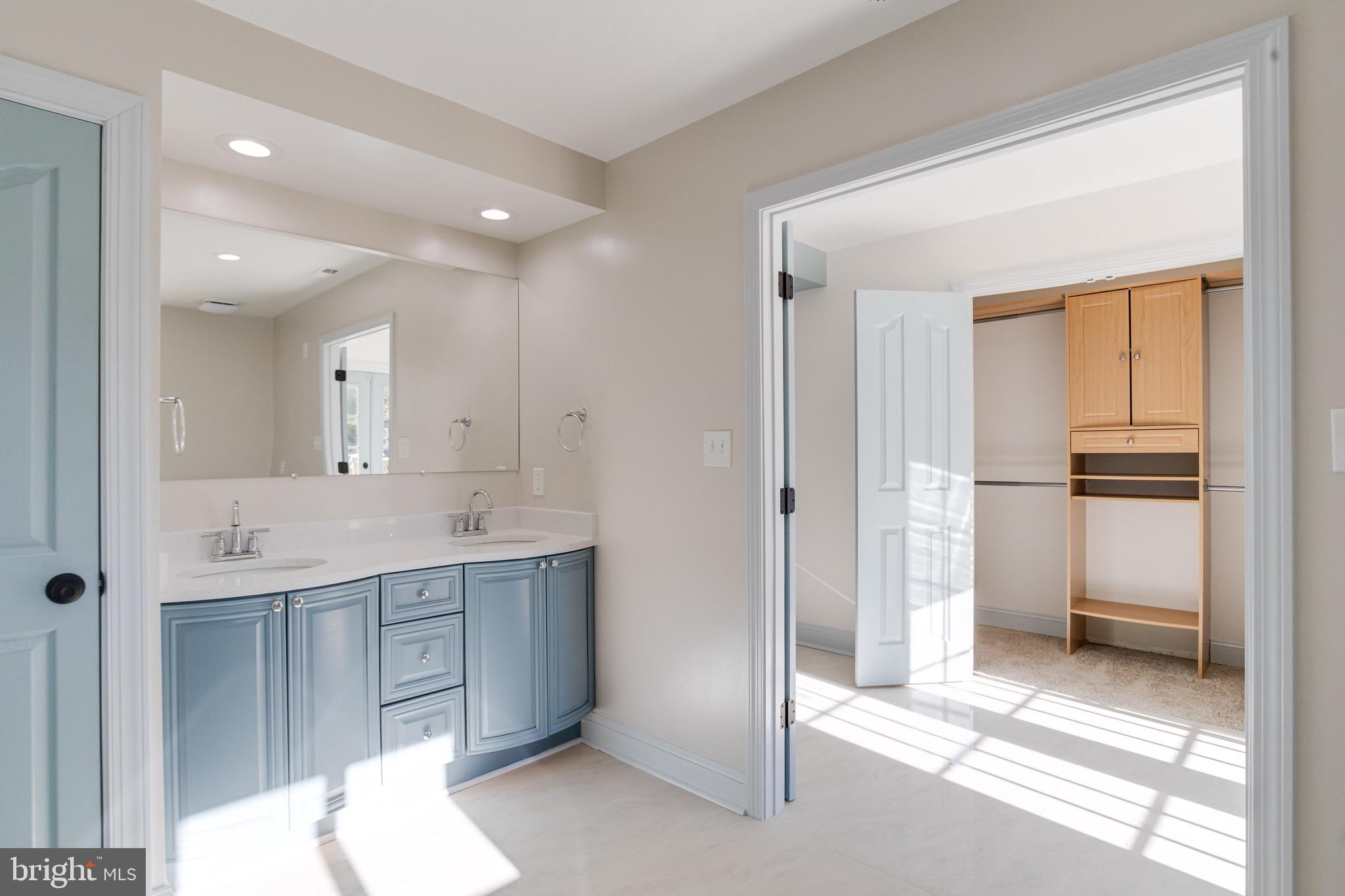 DARRYL GARDENS - Residential