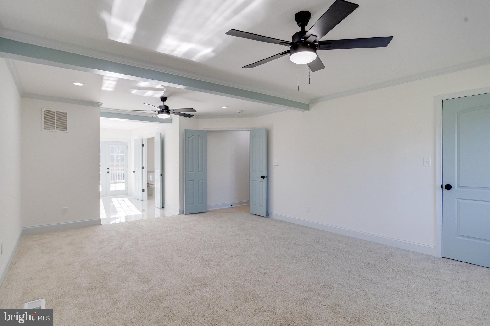 DARRYL GARDENS - Residential