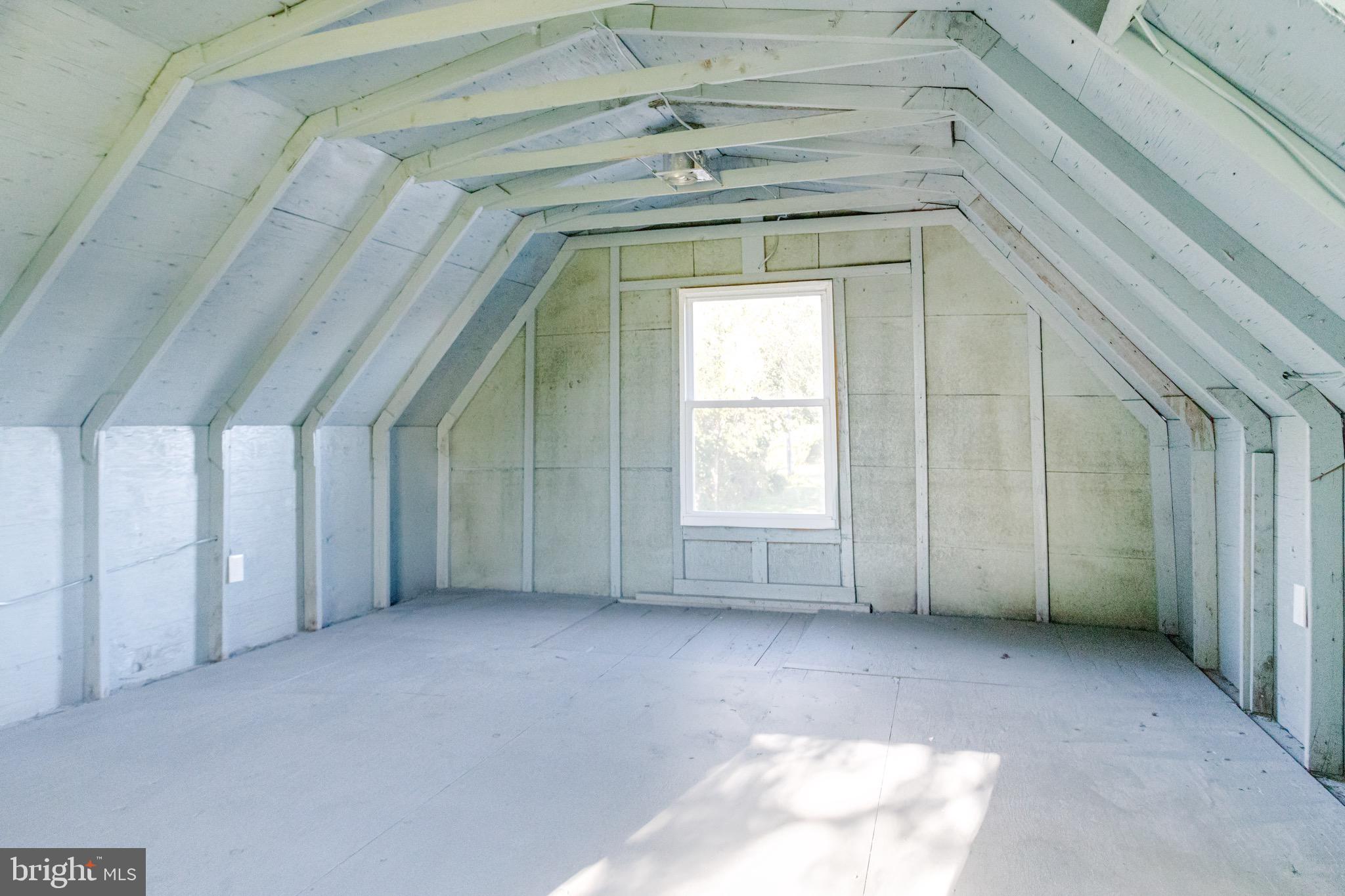 DARRYL GARDENS - Residential