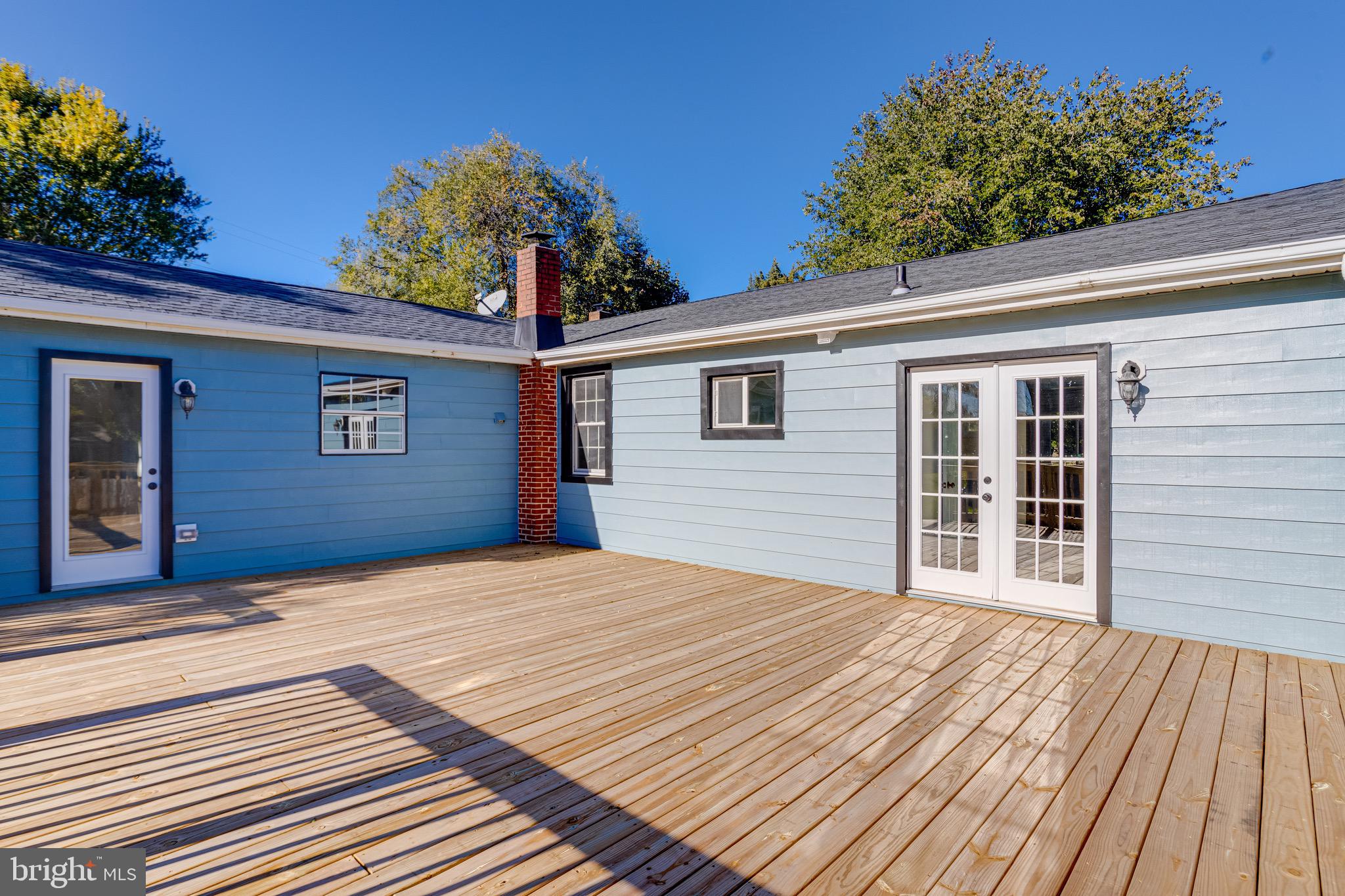 DARRYL GARDENS - Residential