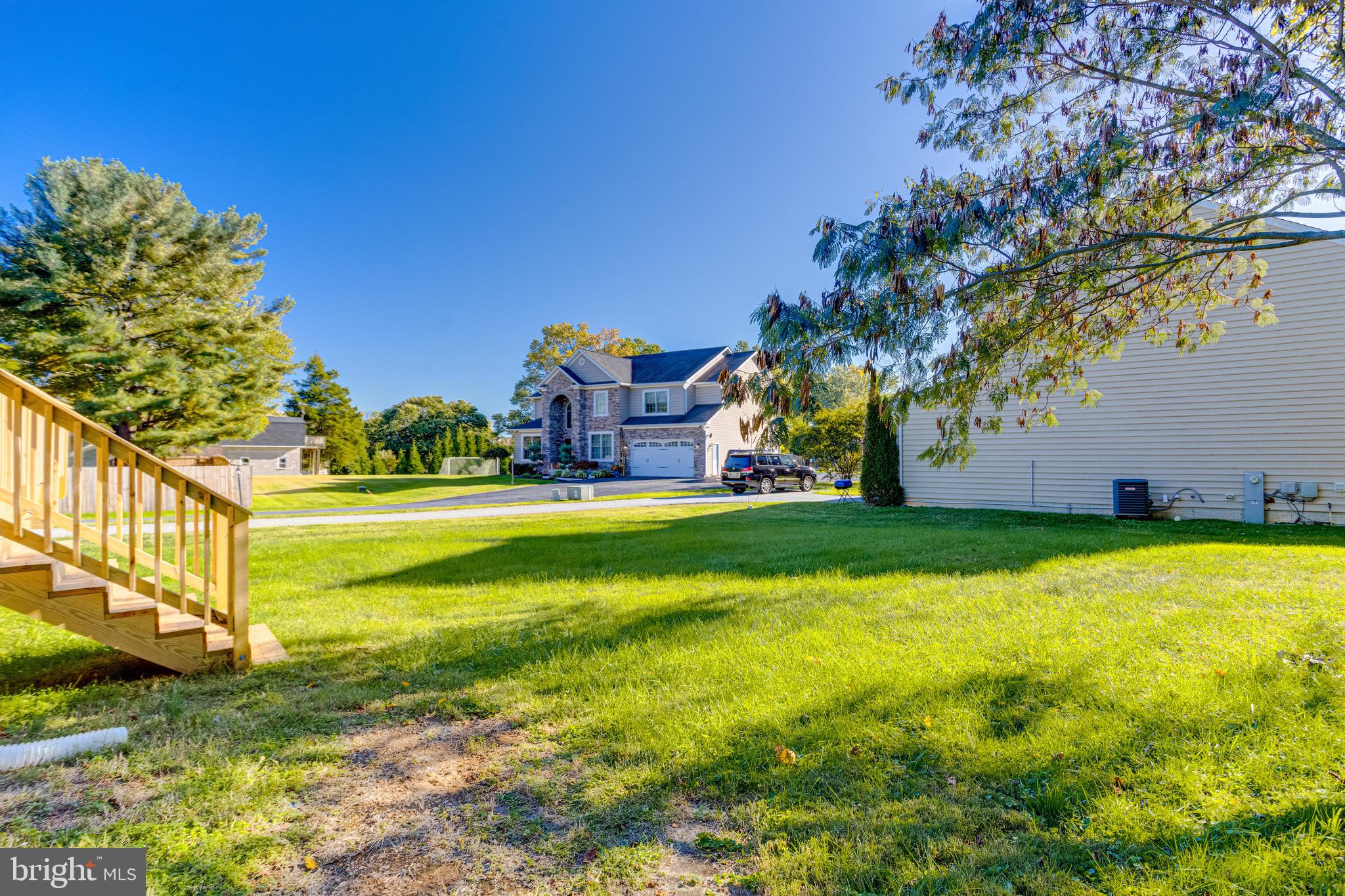 DARRYL GARDENS - Residential
