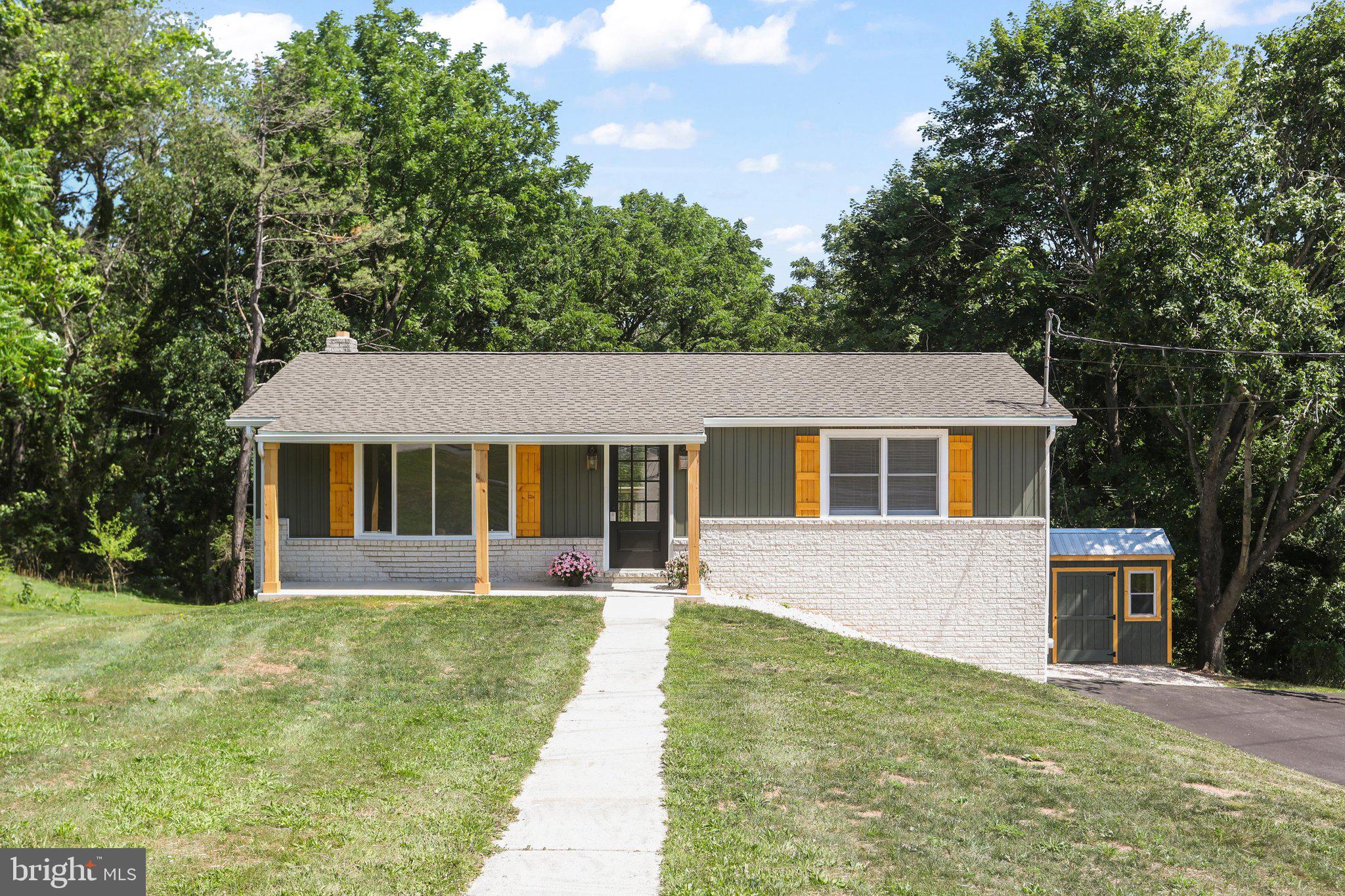 14 WATERFRONT DRIVE