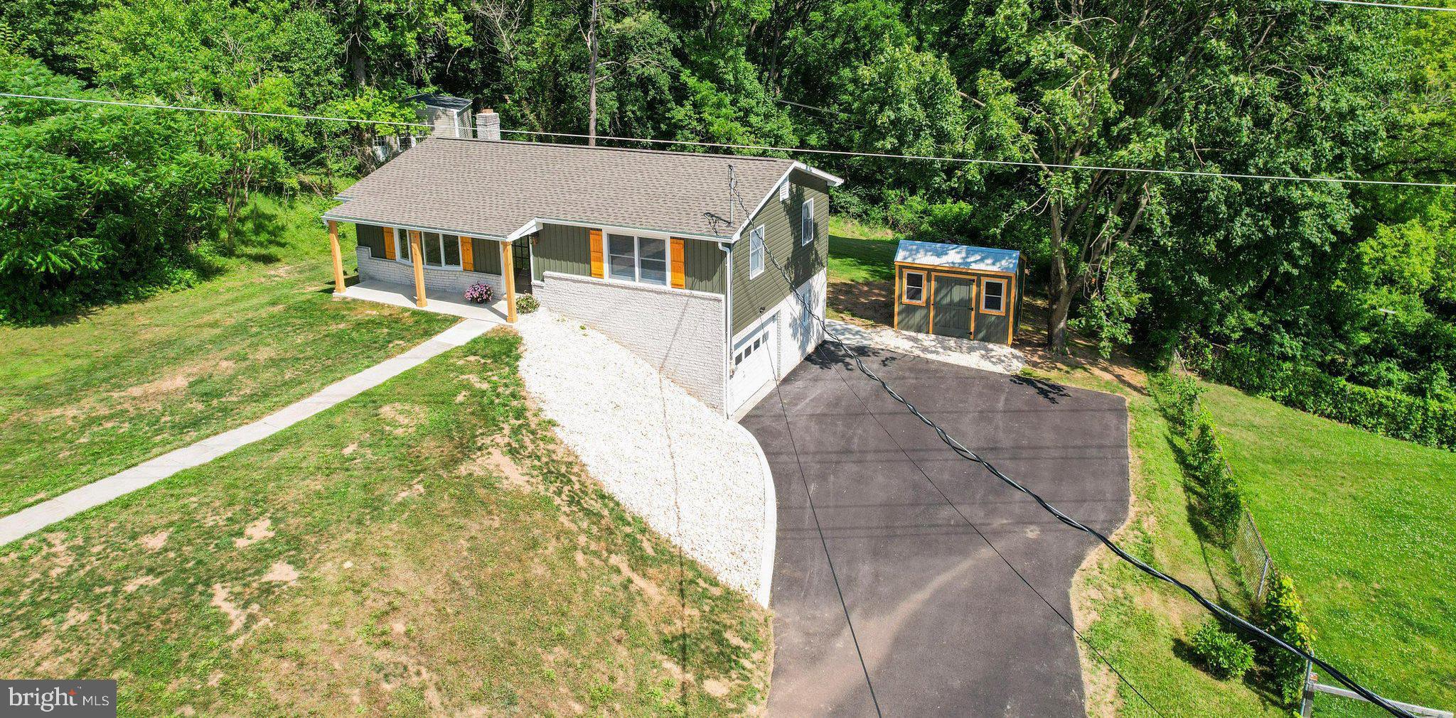 14 WATERFRONT DRIVE
