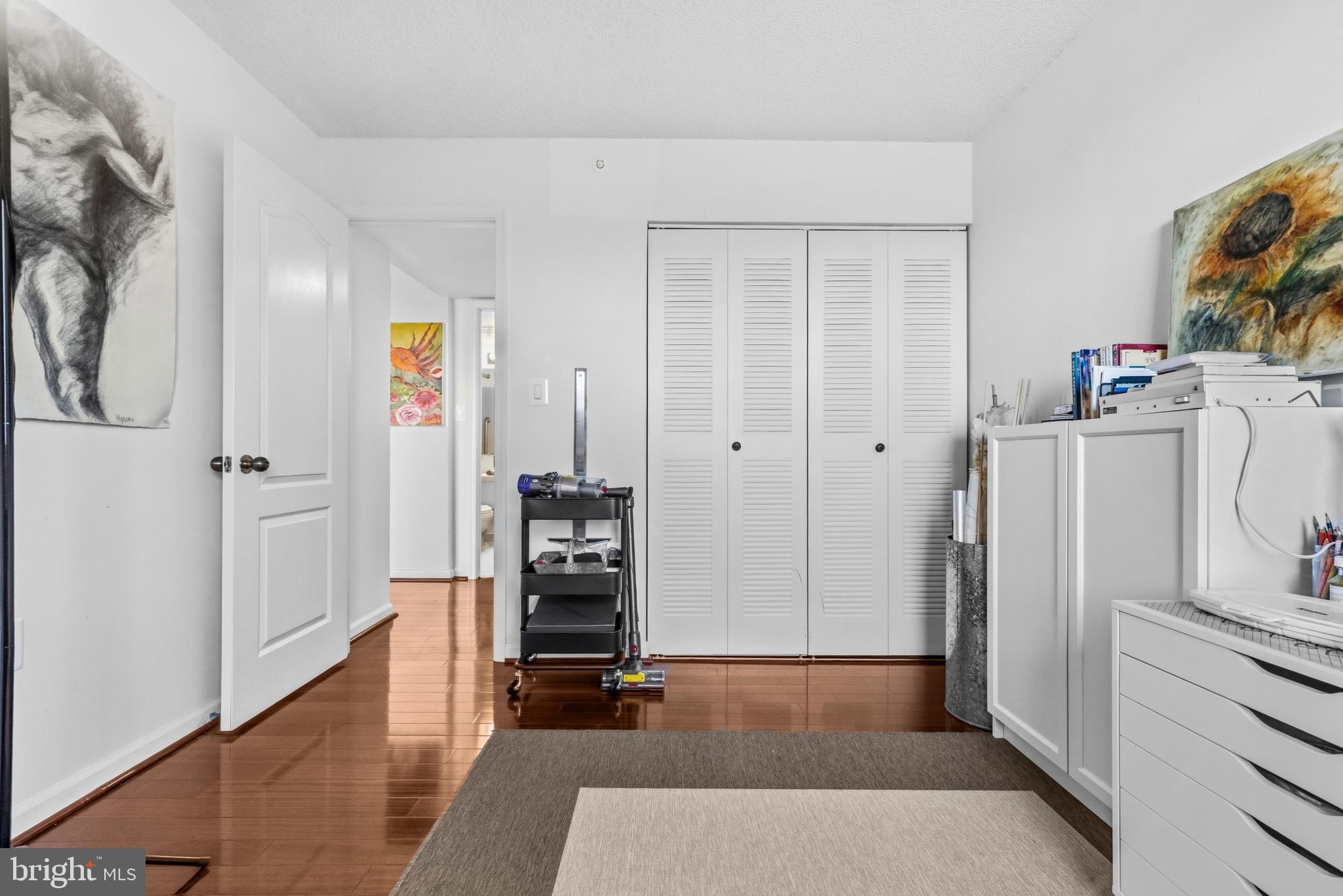 RENAISSANCE - Residential