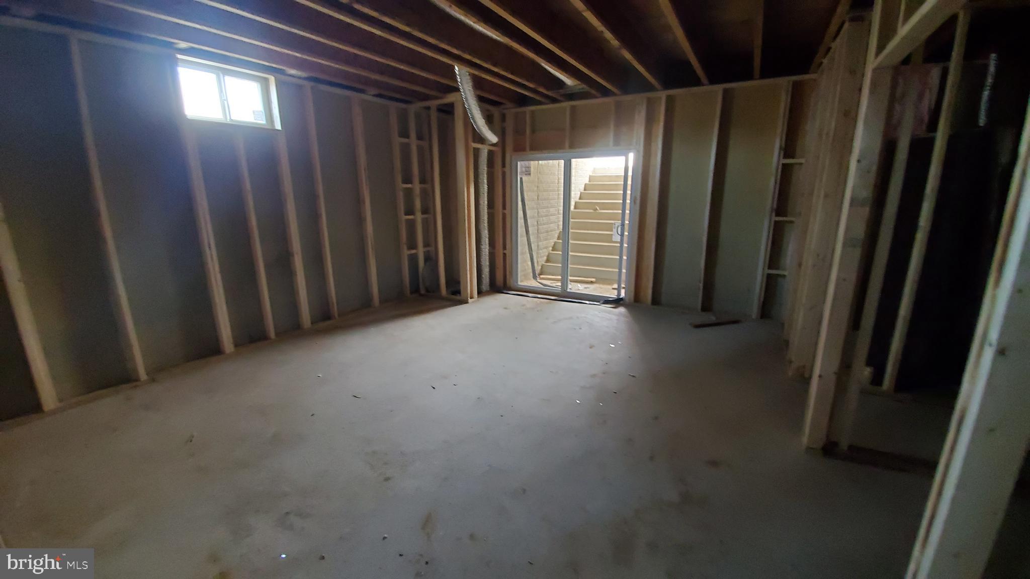 ELIZABETH HILLS - Residential