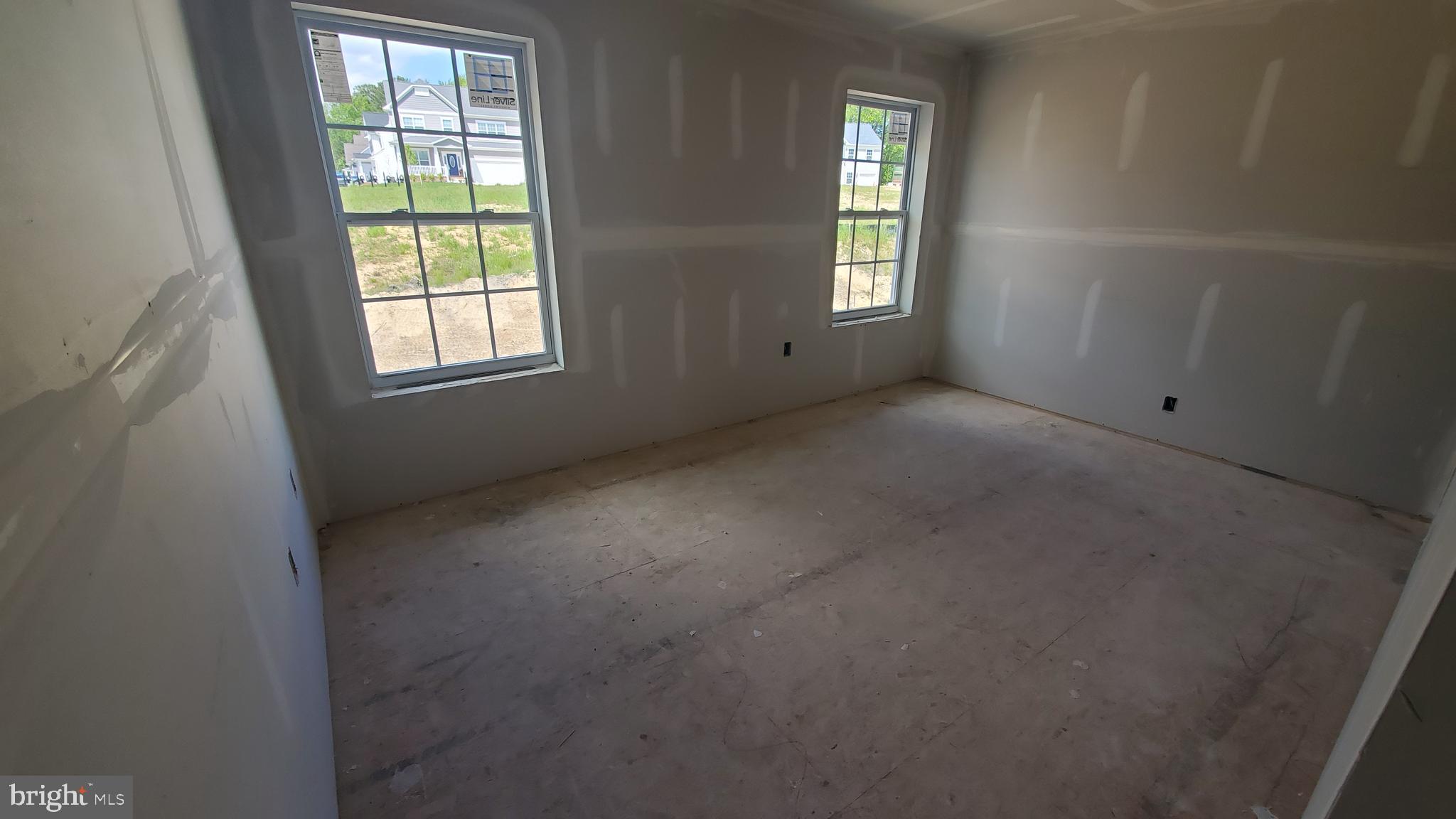 ELIZABETH HILLS - Residential