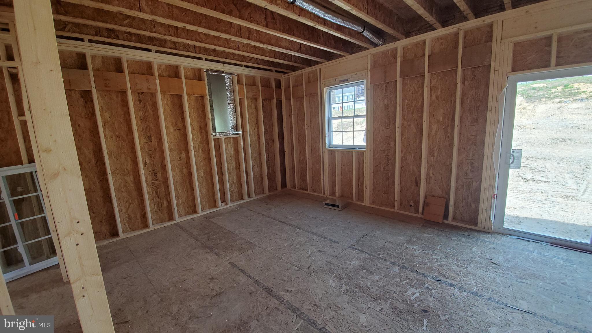 ELIZABETH HILLS - Residential