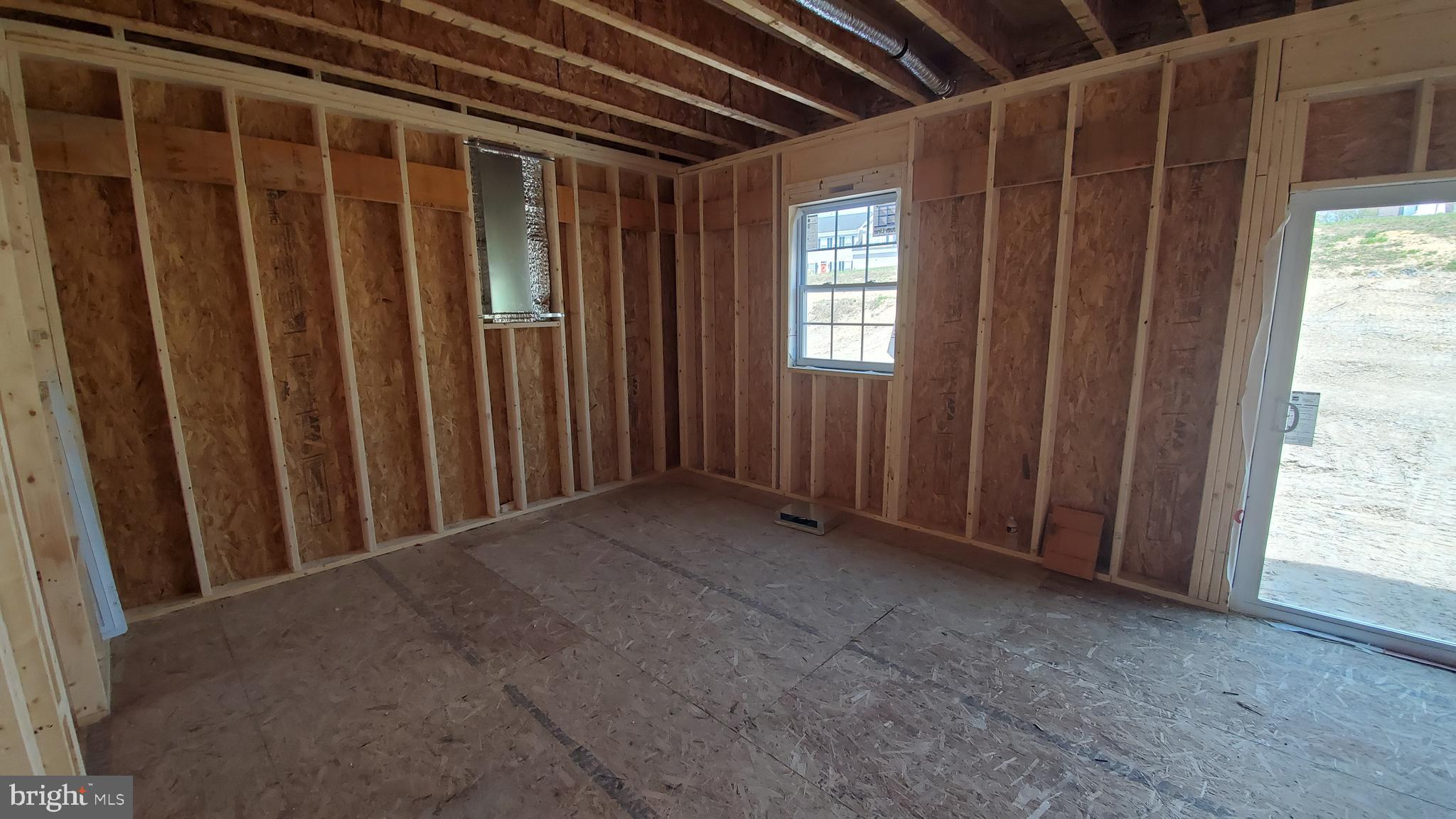 ELIZABETH HILLS - Residential