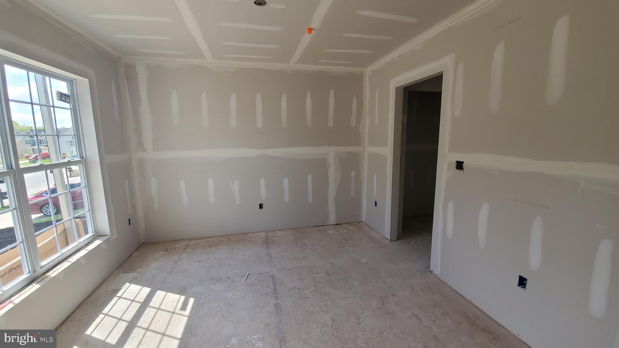 ELIZABETH HILLS - Residential