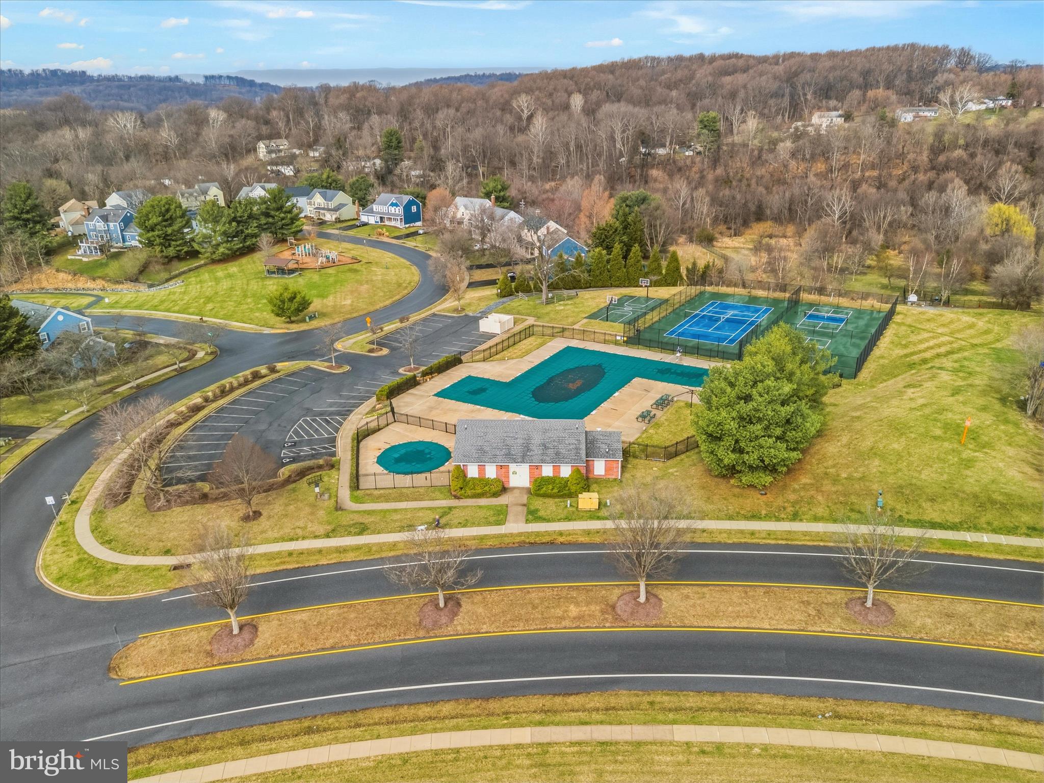 EAGLEHEAD SUMMERFIELD - Residential