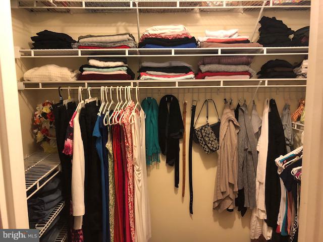 DORADO HILLS - Residential