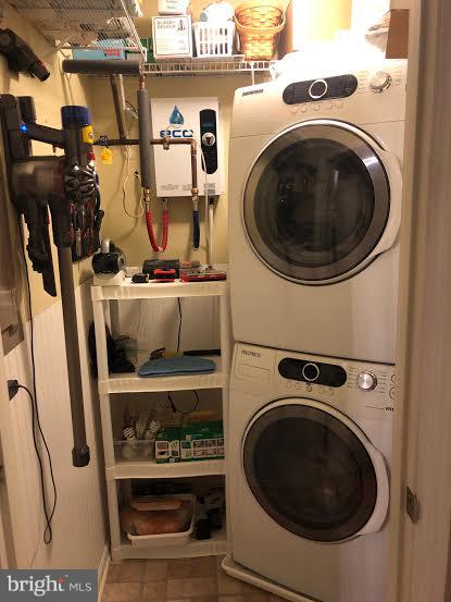 DORADO HILLS - Residential