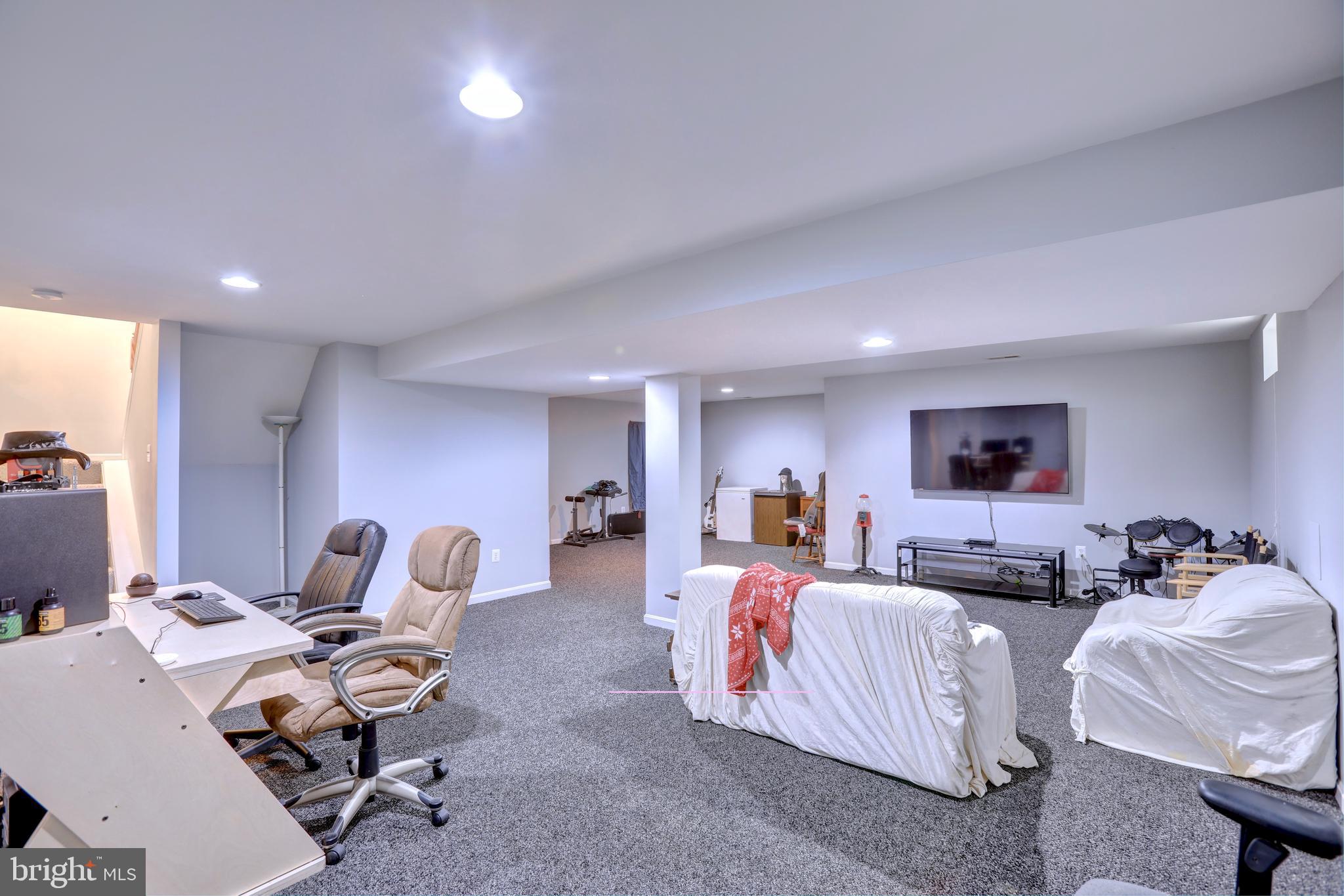 HUNTFIELD - Residential