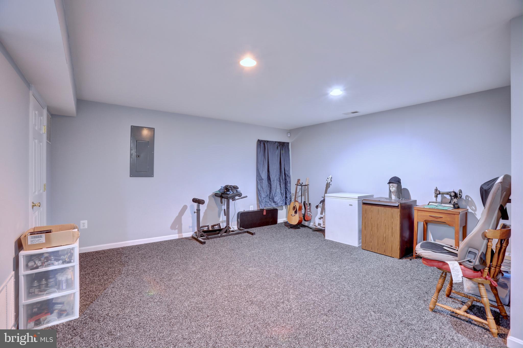 HUNTFIELD - Residential