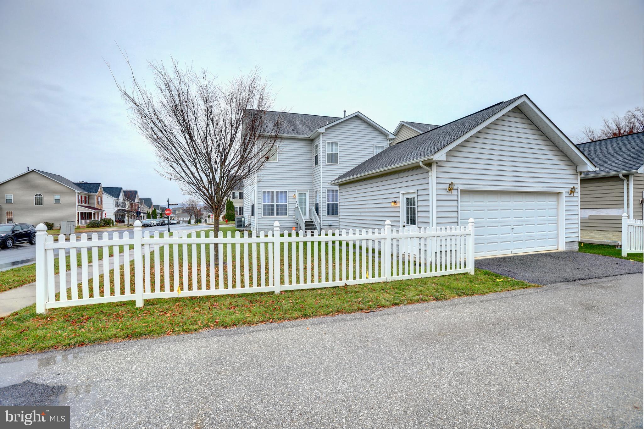 HUNTFIELD - Residential