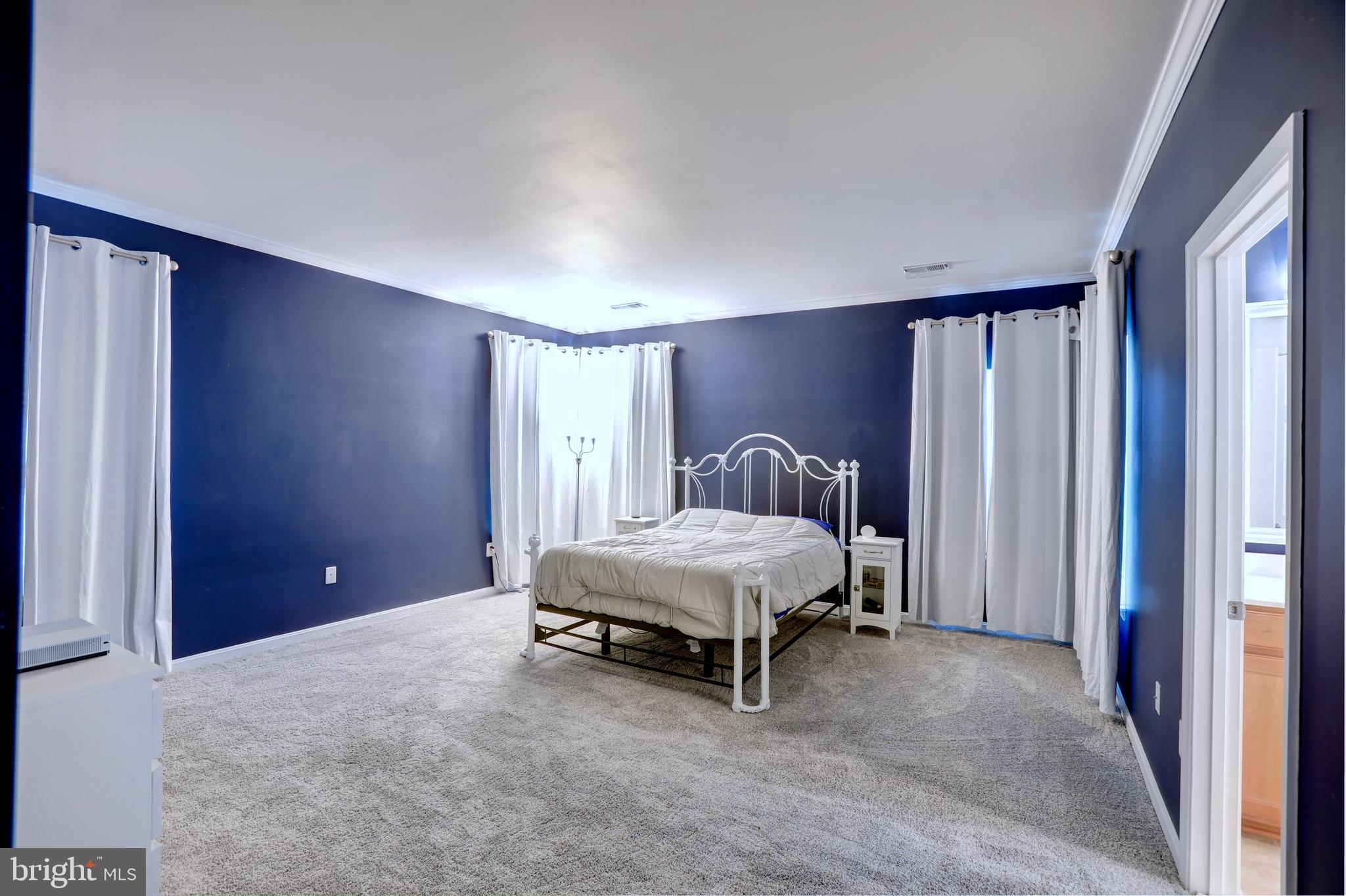 HUNTFIELD - Residential