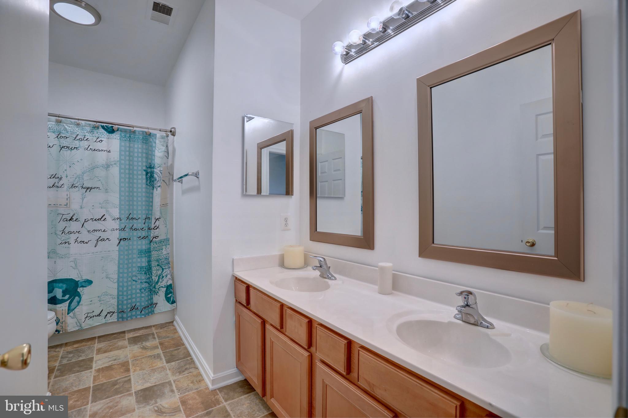 HUNTFIELD - Residential