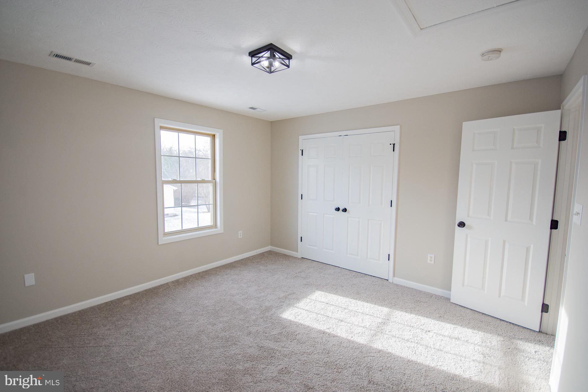 TABLER STATION MANOR - Residential