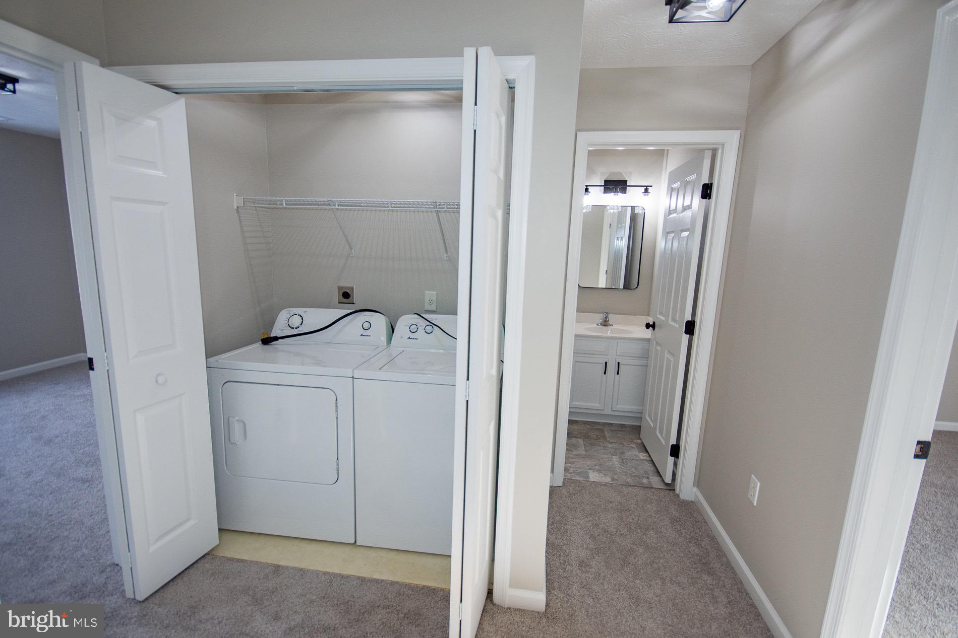 TABLER STATION MANOR - Residential