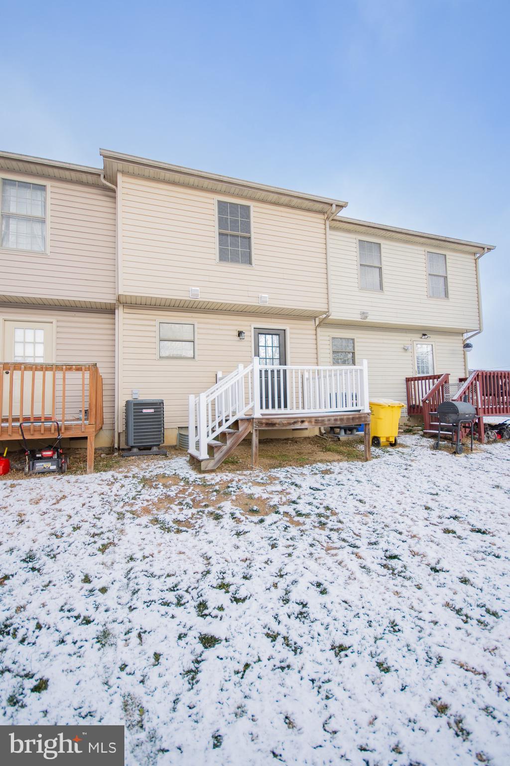 TABLER STATION MANOR - Residential