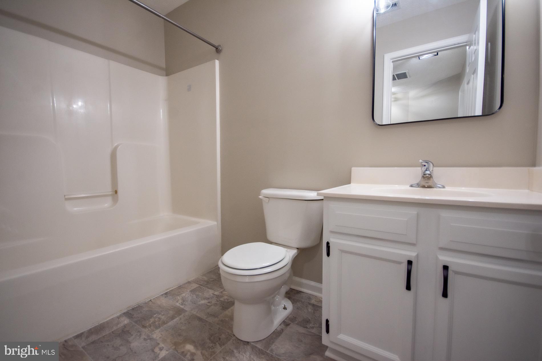 TABLER STATION MANOR - Residential