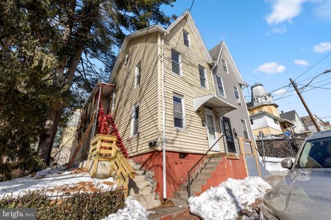 Multifamily For Sale - 117 Walnut Street<br/> STEELTON, PA 17113