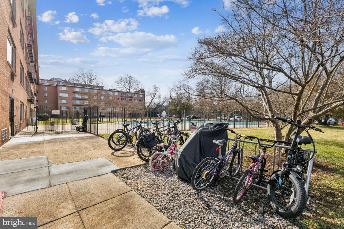 MAIN STREET GREEN - Residential