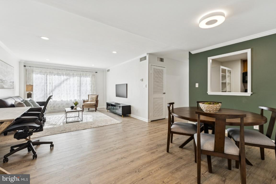 MAIN STREET GREEN - Residential