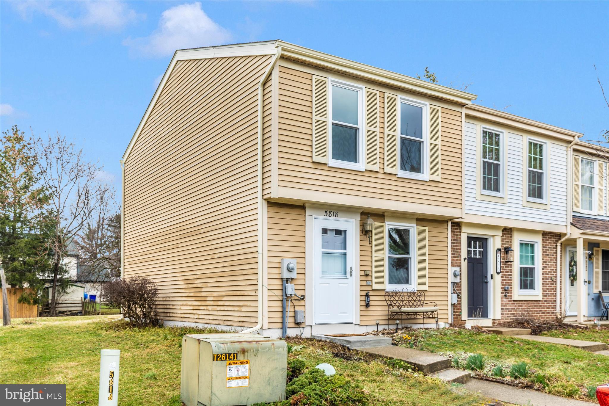 5818 DRAWBRIDGE COURT