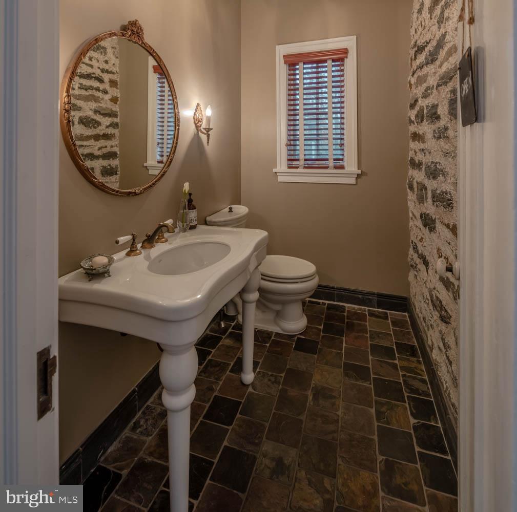 ARDMORE - Residential