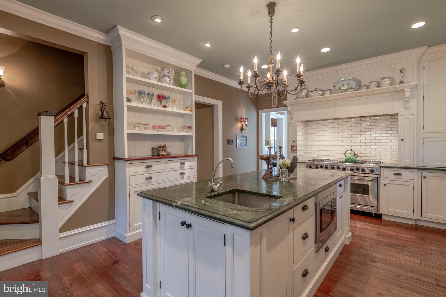 ARDMORE - Residential