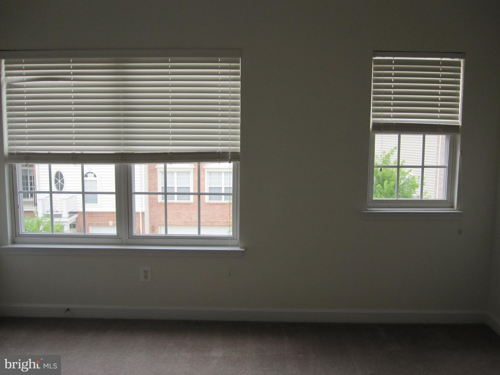 RUSSETT - Residential Lease