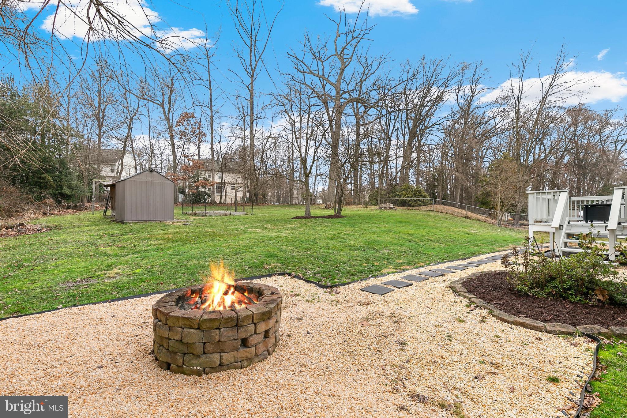 WEST LAUREL ACRES - Residential